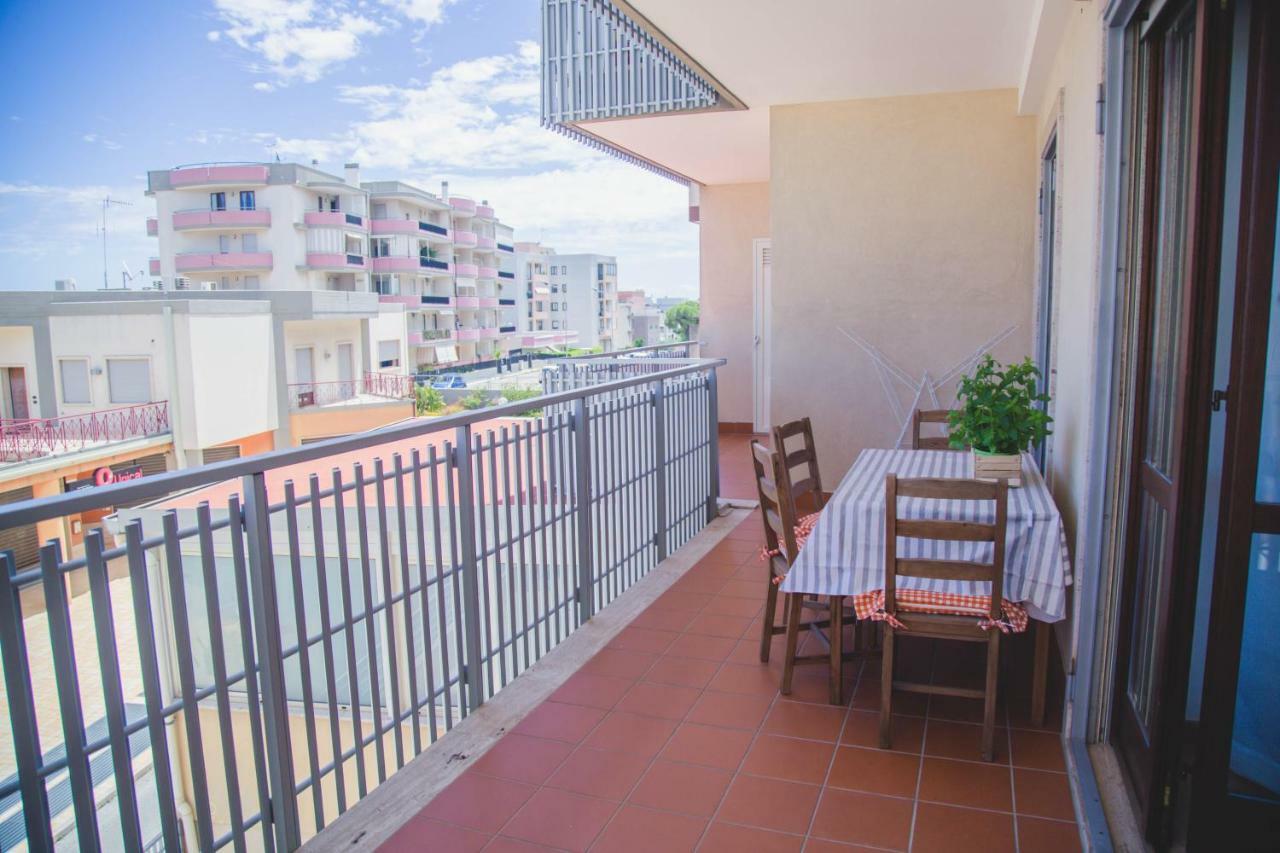 Evenal Apartment 莫诺波利 外观 照片